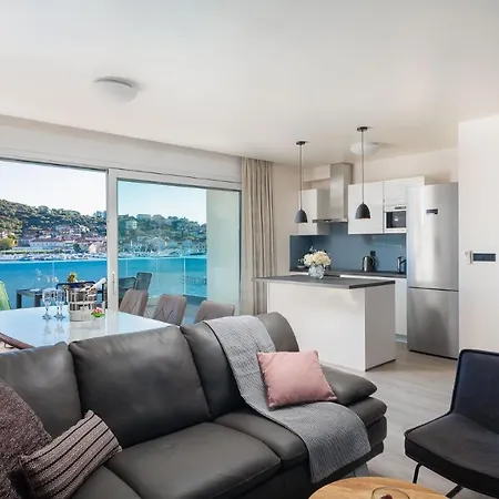 Appartement Prestige 1 *