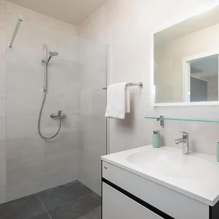 Appartement Prestige 1 *